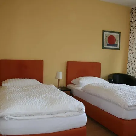 Apartmenthaus Sonnen מלון דירות