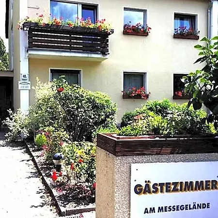 Aparthotel Apartmenthaus Sonnen Dusseldorf