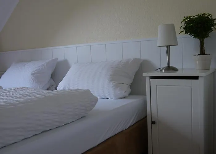 Apartmenthaus Sonnen Ξενοδοχείο με διαμερίσματα Ντίσελντορφ