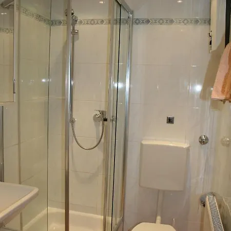 Apartmenthaus Sonnen 公寓式酒店 3*